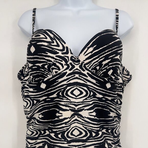 Spanx Love Your Assets Ruched Tankini Swim Top Black & White Abstract Print XL - Picture 3 of 11